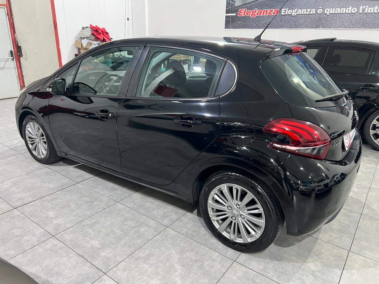 Peugeot 208 1.6 75 - ALLURE - 2017