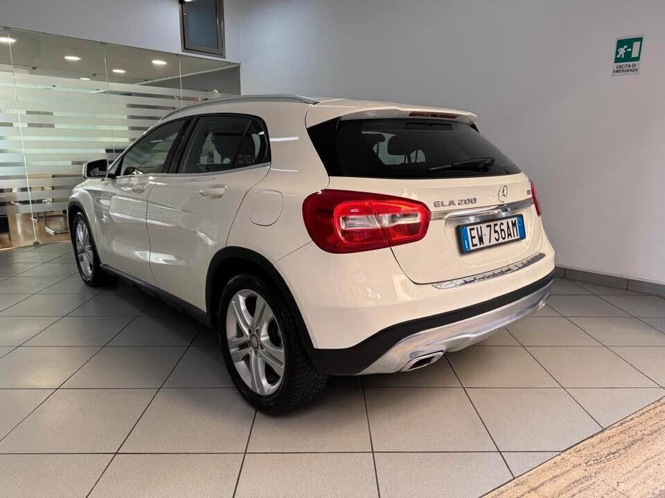 Mercedes-benz GLA 200 D 2.0 Diesel Sport 2014