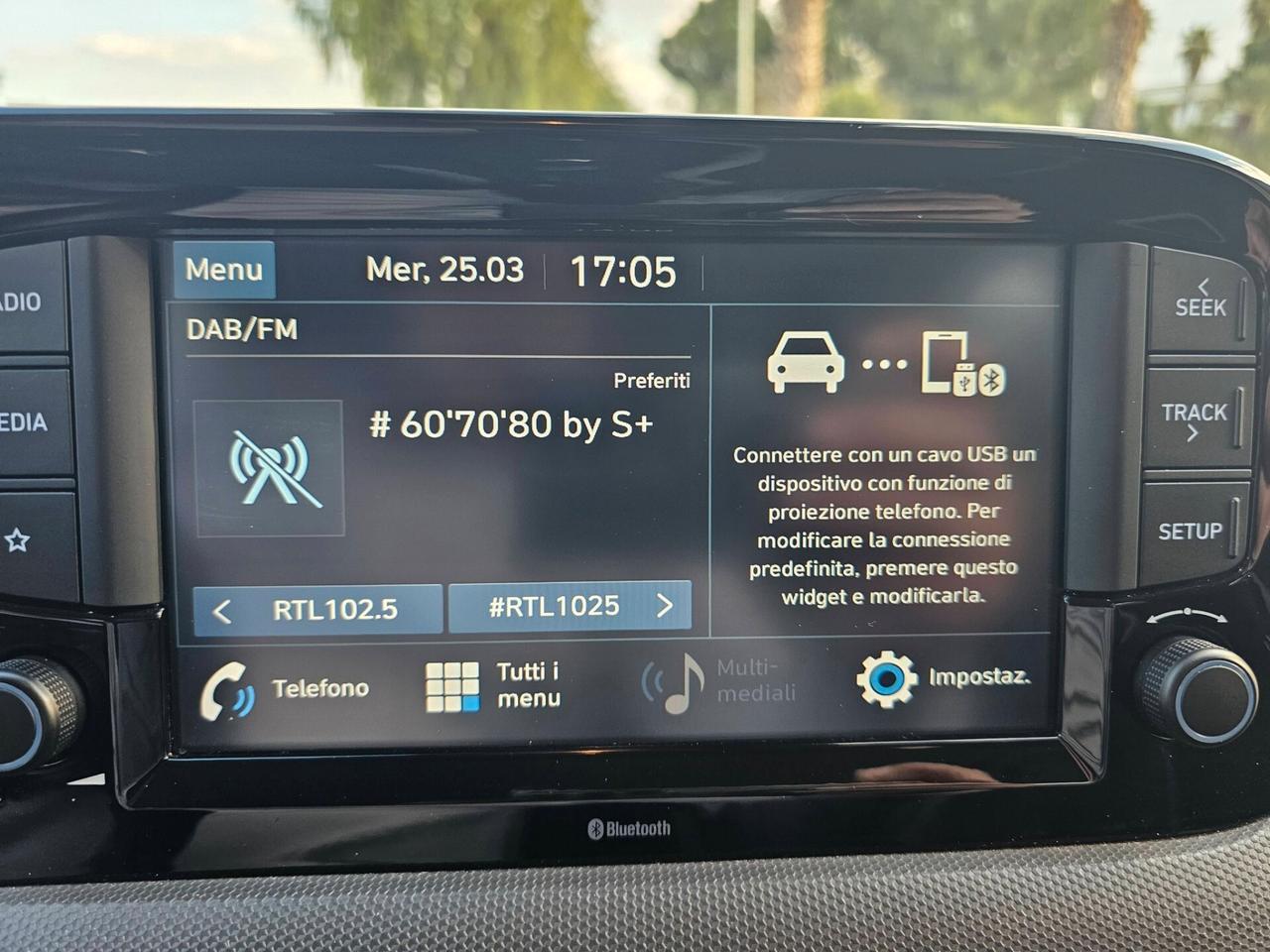 HYUNDAI 1.0 MPI 67CV TECH CONNECT PACK FULL