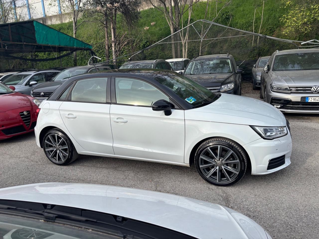 Audi A1 SPB 1.6 TDI 116 CV S tronic OK NEOPATENTATI