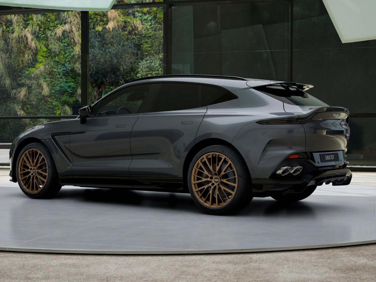 ASTON MARTIN DBX 707 26MY