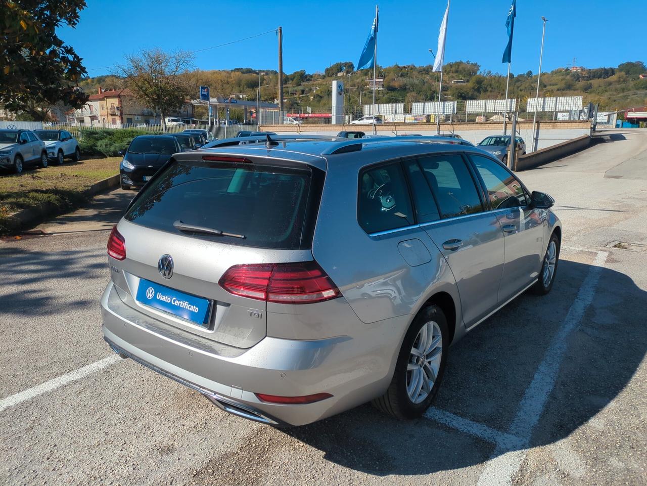 Volkswagen Golf Variant 1.4 TGI R-LINE