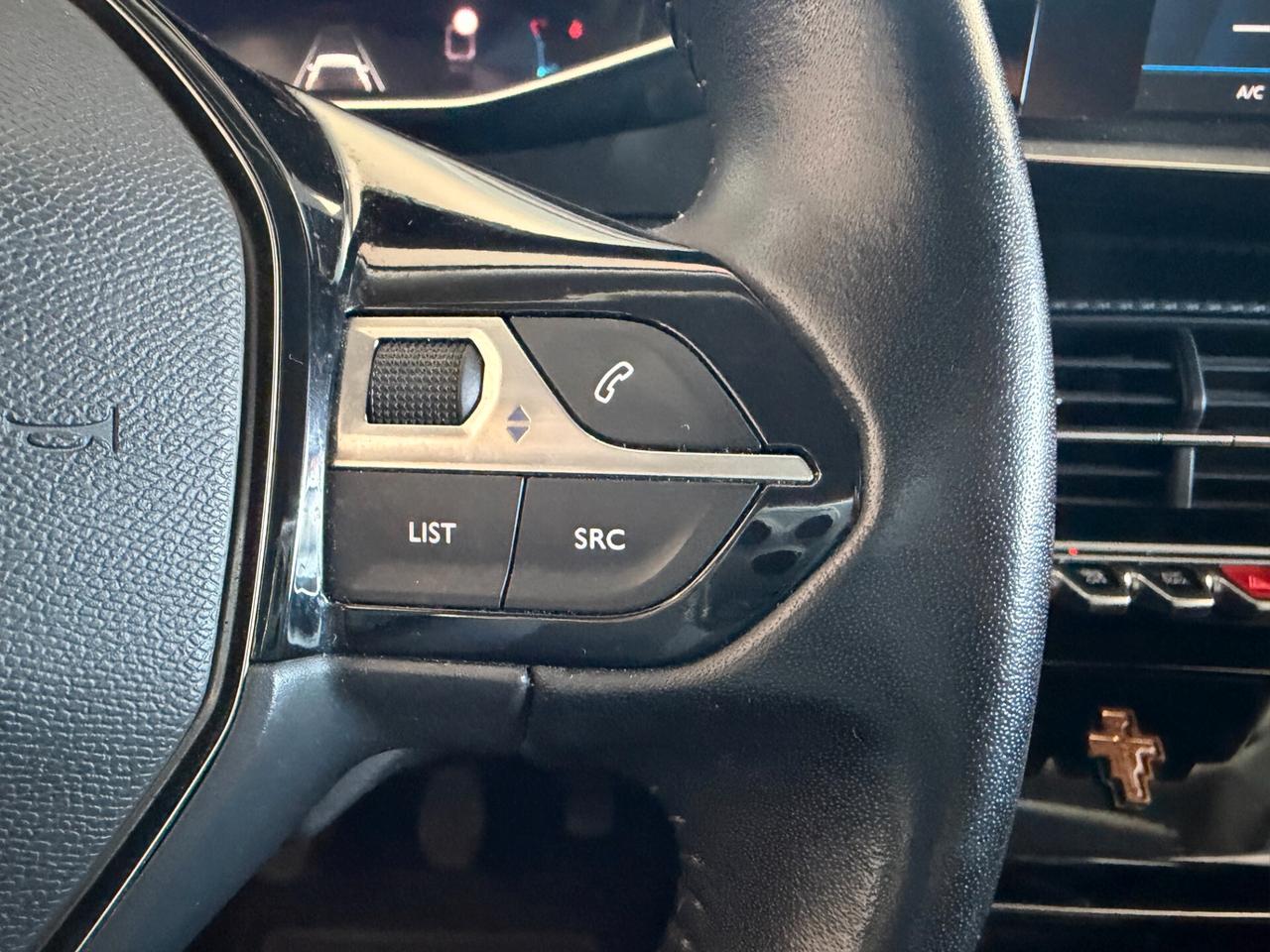 Peugeot 2008 PureTech 130 S&S Allure (96kw)