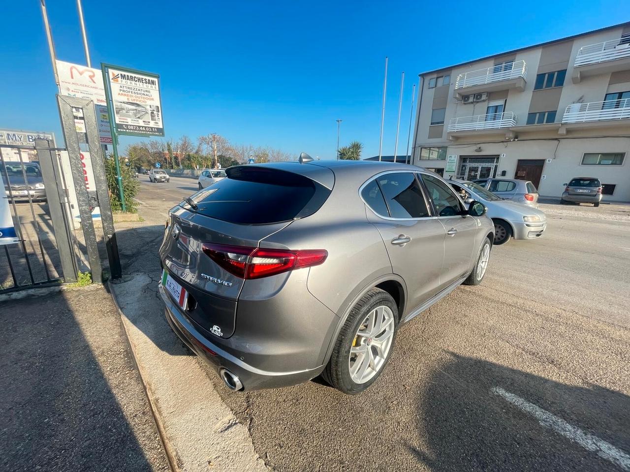 Alfa Romeo Stelvio 2.2 Turbodiesel 210 CV AT8 Q4 Super