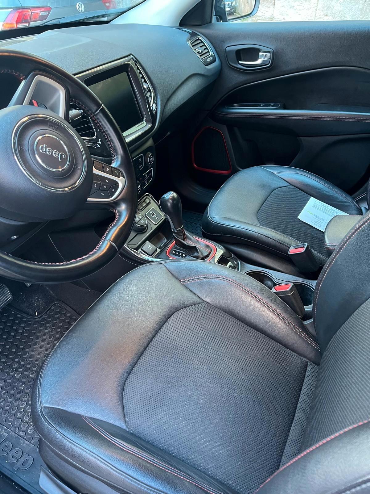 Jeep Compass 1.3 Turbo T4 240 CV PHEV AT6 4xe Trailhawk