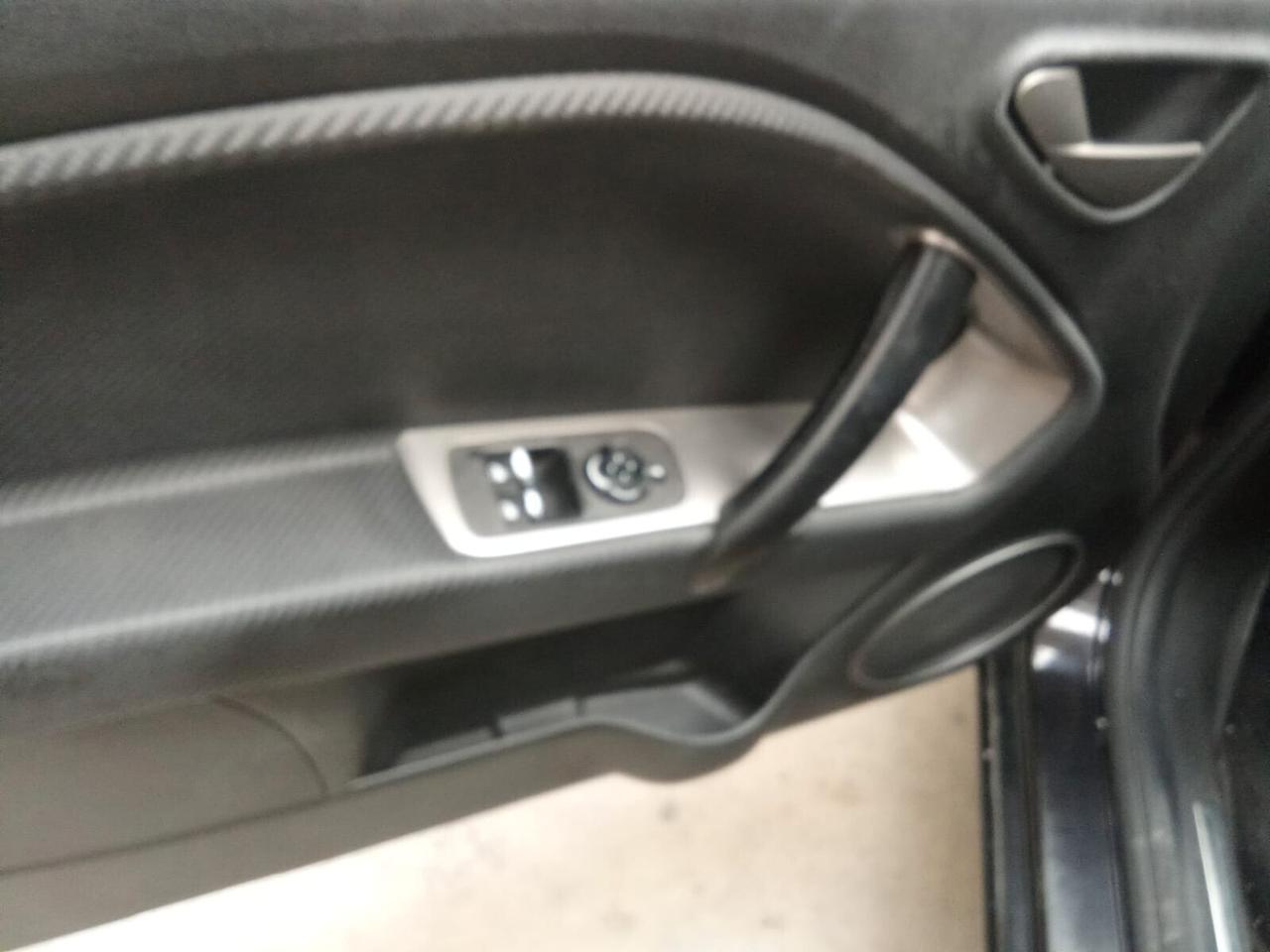 Alfa Romeo MiTo 1.4 78 CV Distinctive/NEOPATENTATI/COMMERCIANTI