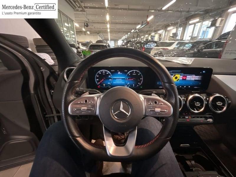 Mercedes-Benz GLA 200 D PREMIUM 4MATIC AUTO