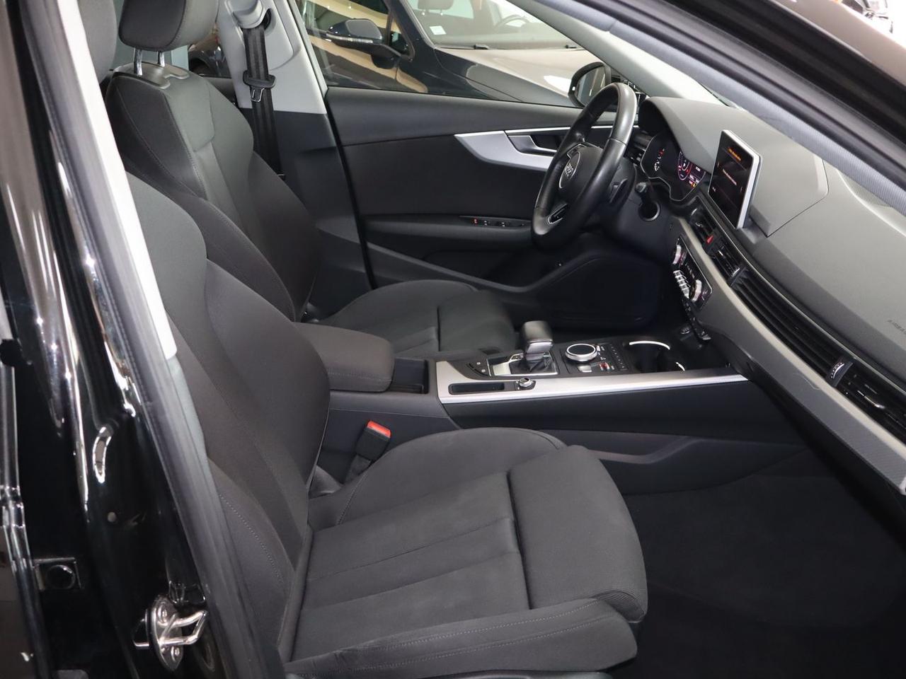 Audi A4 Advanced 2.0 35 TDI #11417