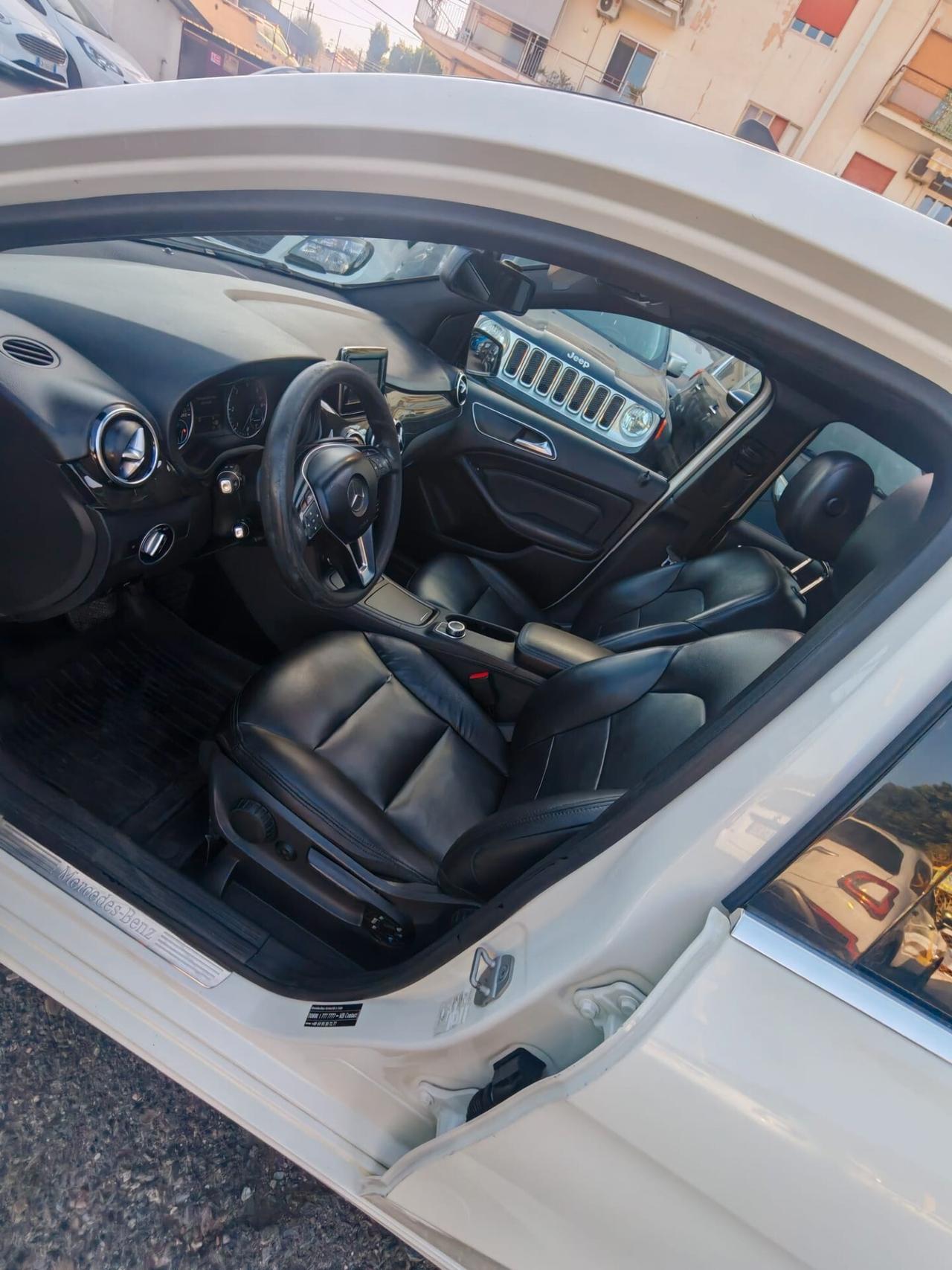 Mercedes-benz B 180 B 180 CDI BlueEFFICIENCY Premium