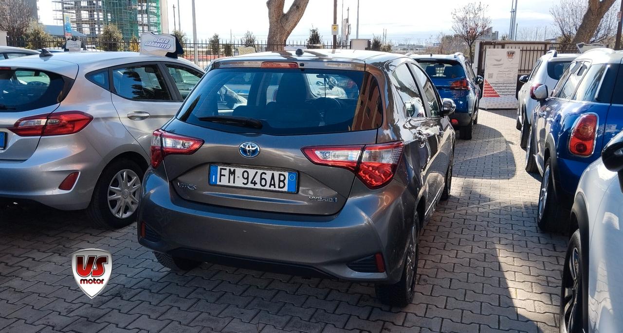 TOYOTA YARIS 1.5 Hybrid AUTO -GRANZIA FULL