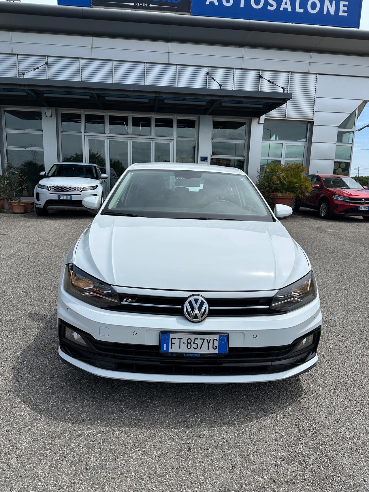 Volkswagen Polo 1.0 TSI Highline R-Line - 2019