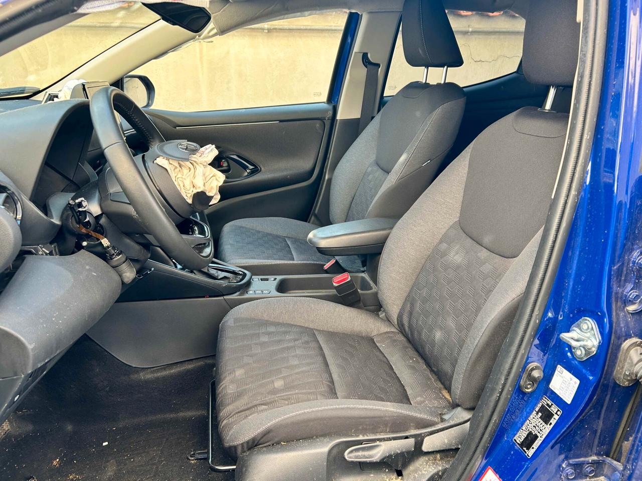 Toyota Yaris 1.5 Hybrid 92CV - 2025 Incidentata