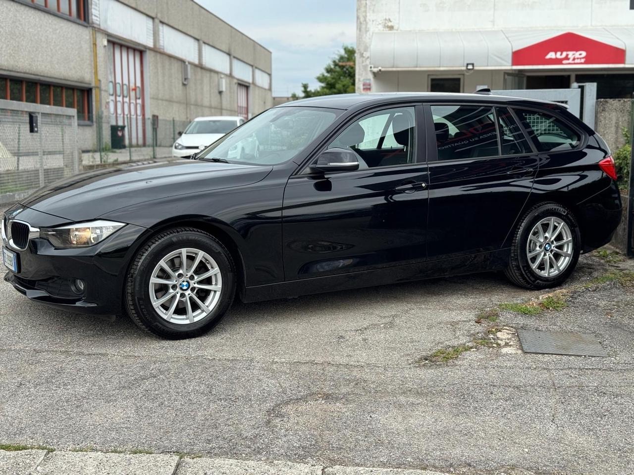 BMW 316d Touring 116CV OK NEO PATENTATI 2015