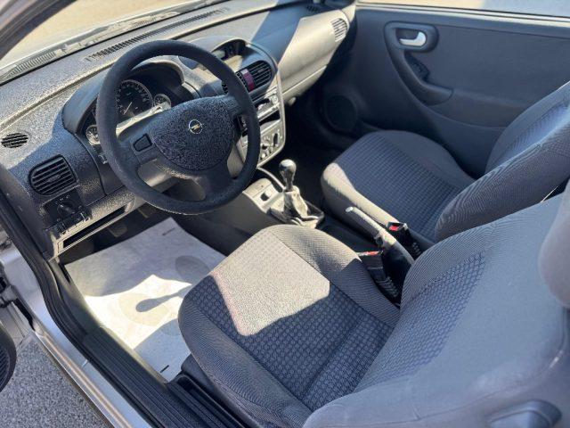 OPEL Corsa 1.2i 16V cat 3 P CLUB *CLIMA*UNIPROP*