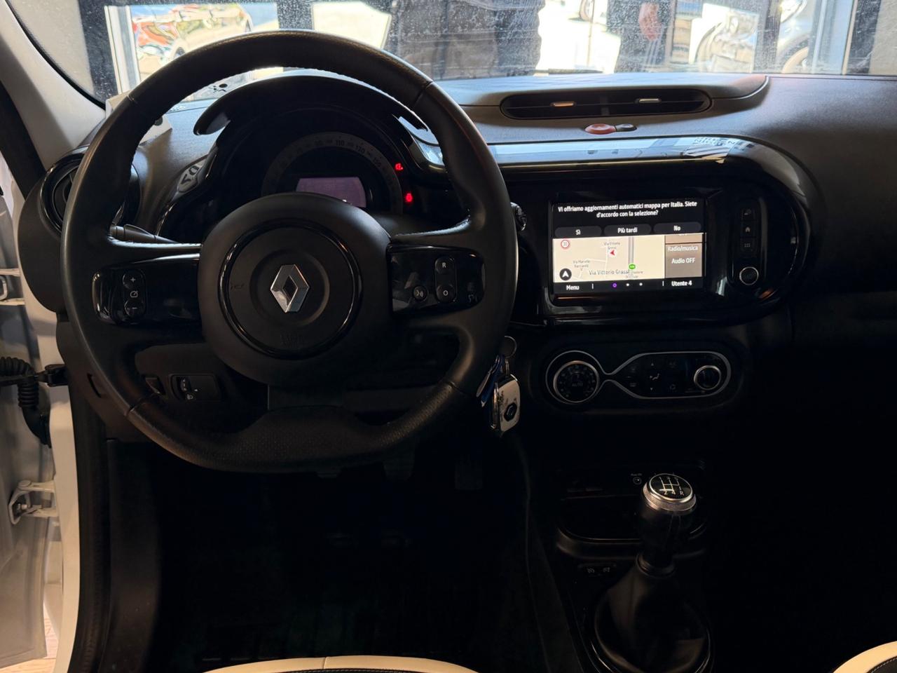 Renault Twingo SCe 65 CV Urban Night