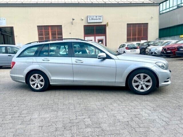Mercedes-benz C 200 C 200 CDI S.W. Elegance Autom. UNICO PROPRIETARIO!!!