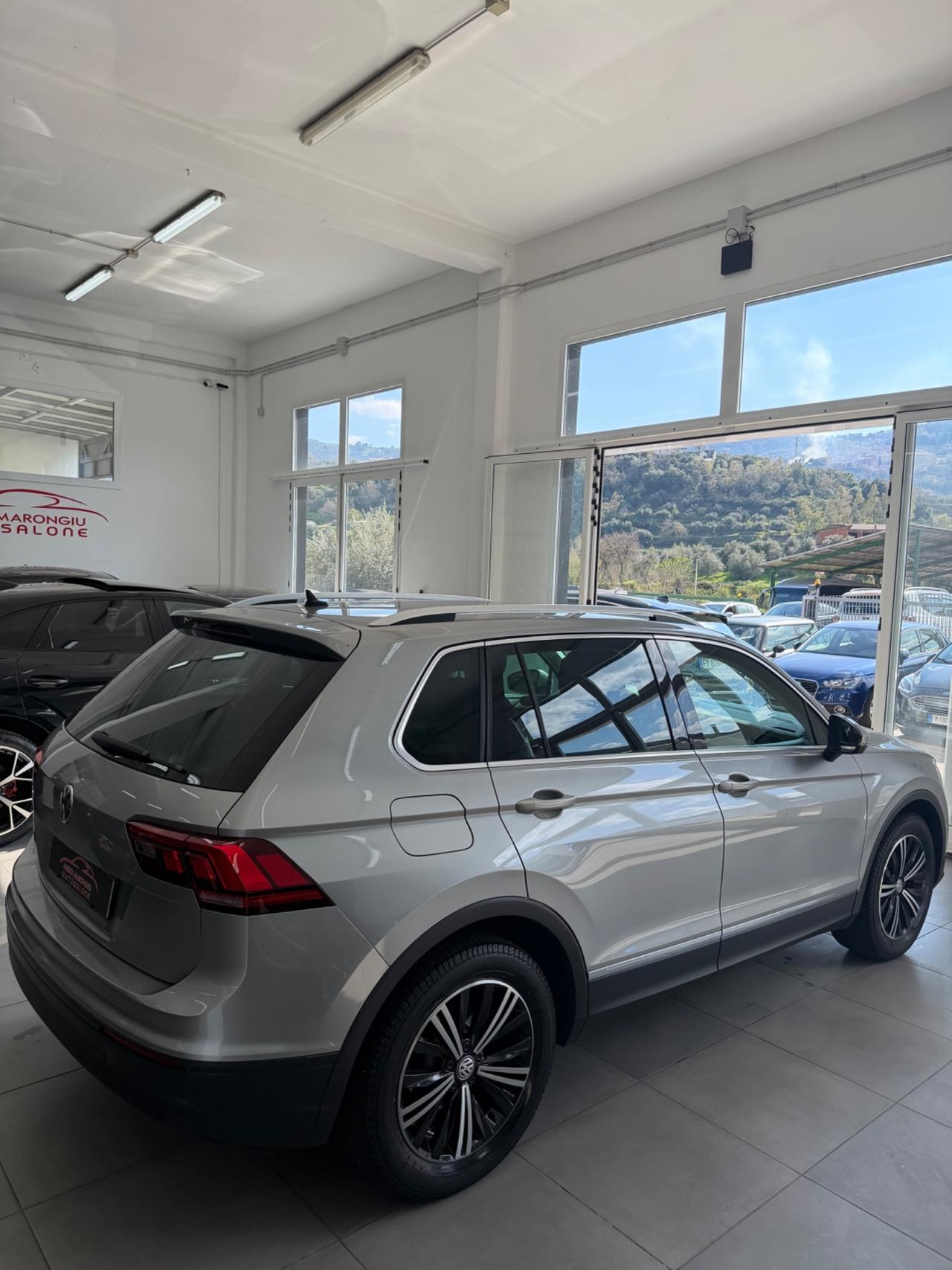 VW Tiguan 2.0 TDI SCR DSG Style FINANZIABILE