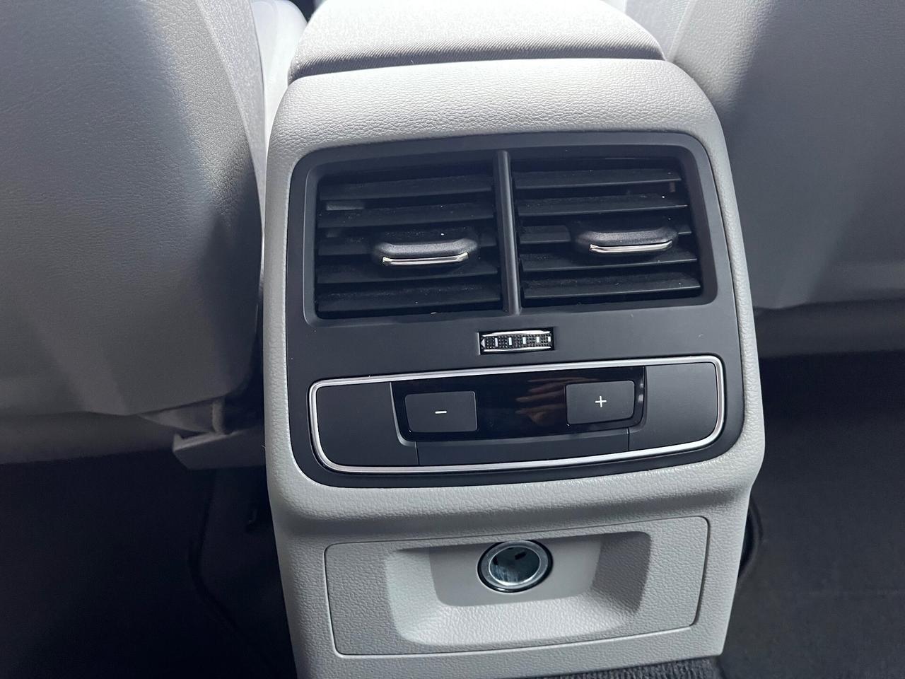 Audi A4 Avant 35 TDI/163 CV S tronic Business Advanced