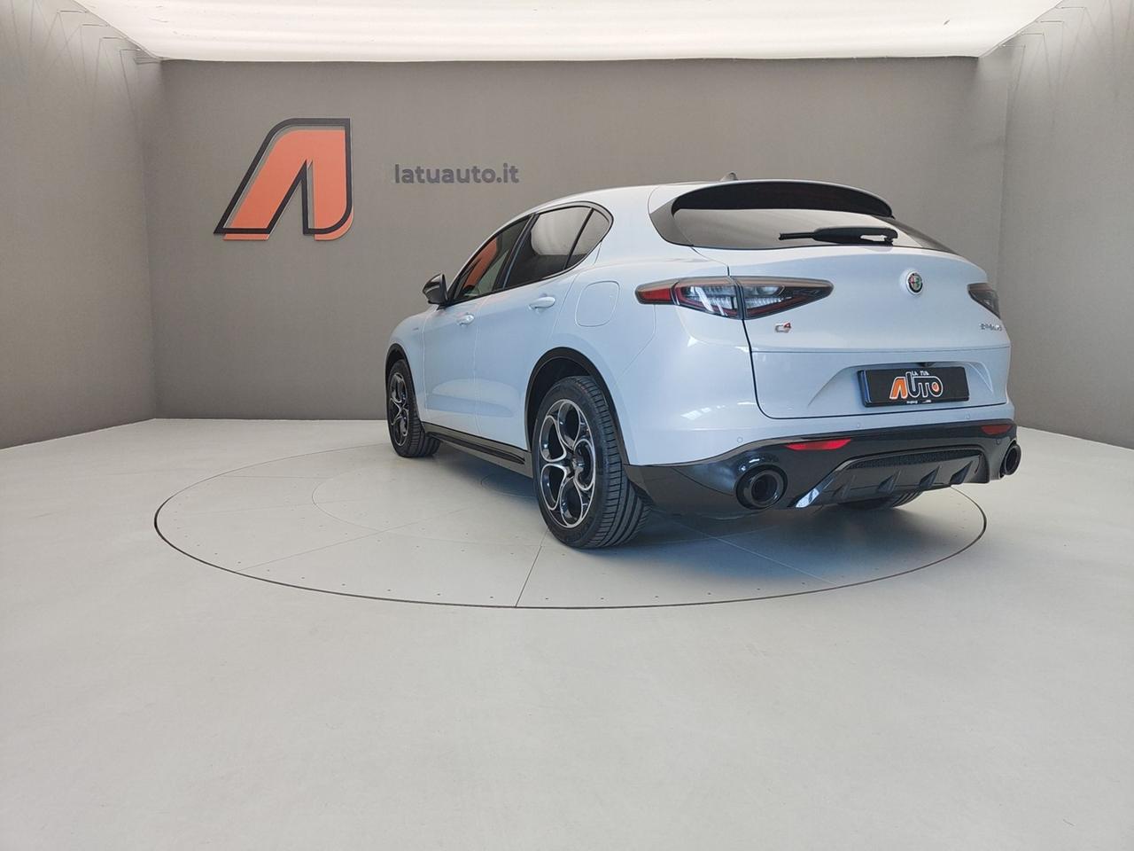 ALFA ROMEO Stelvio 2023 2.2 TD 210CV VELOCE AT8 Q4