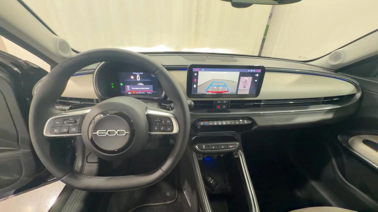 Fiat 600 Hybrid 100 CV DCT MHEV La Prima