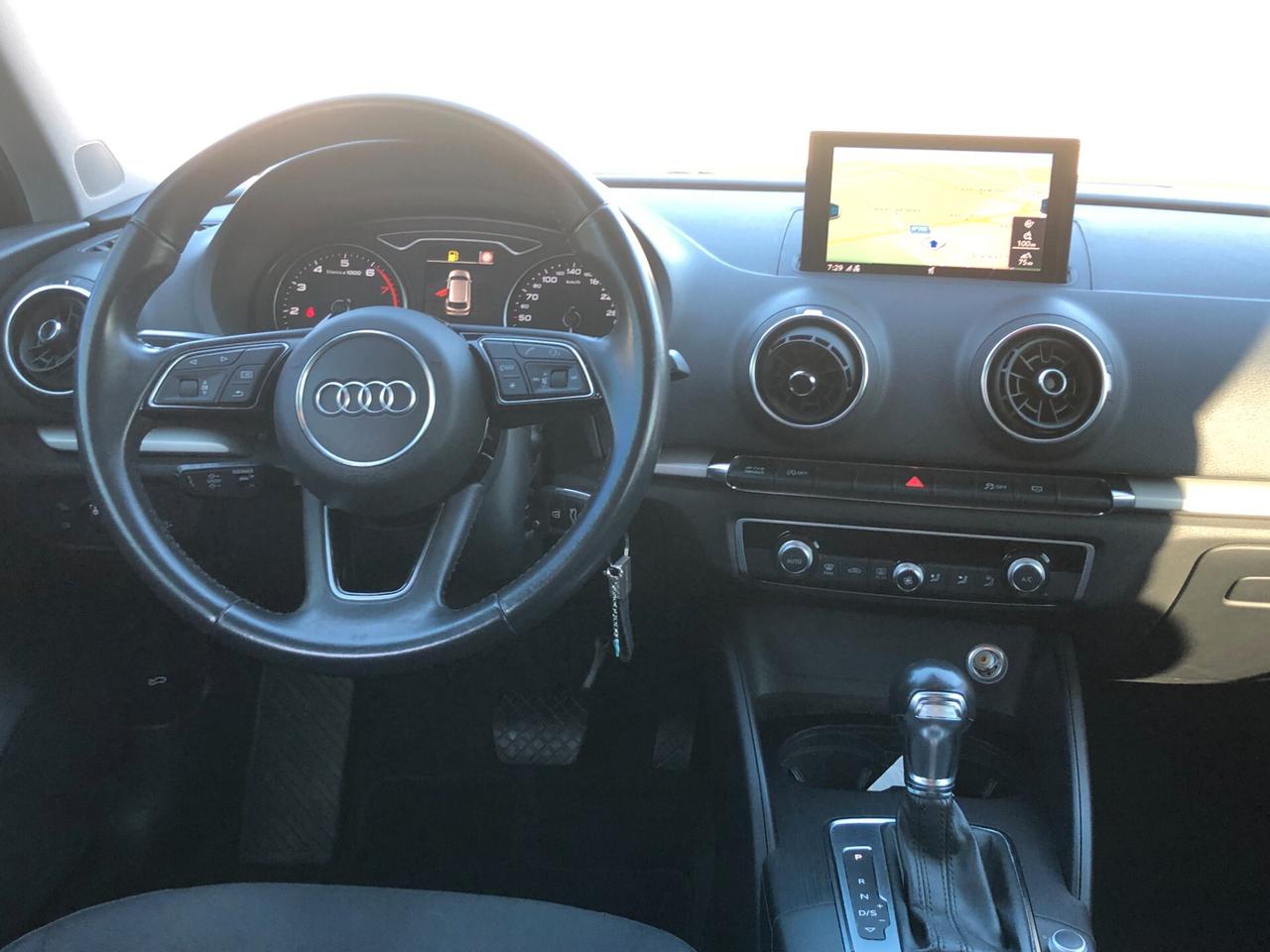 Audi A3 SPB 30 g-tron S tronic Admired