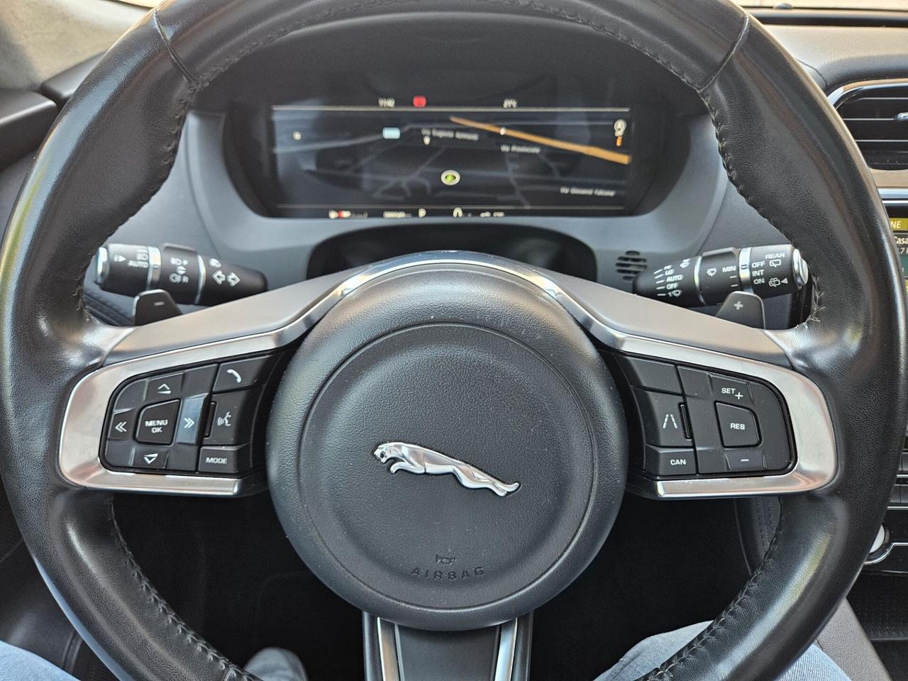 Jaguar F-Pace 2.0 D 240 CV AWD aut. Portfolio