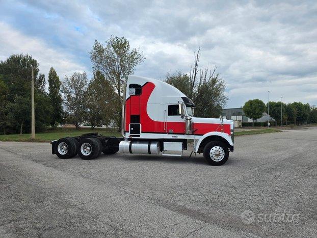 Trattore stradale freightliner