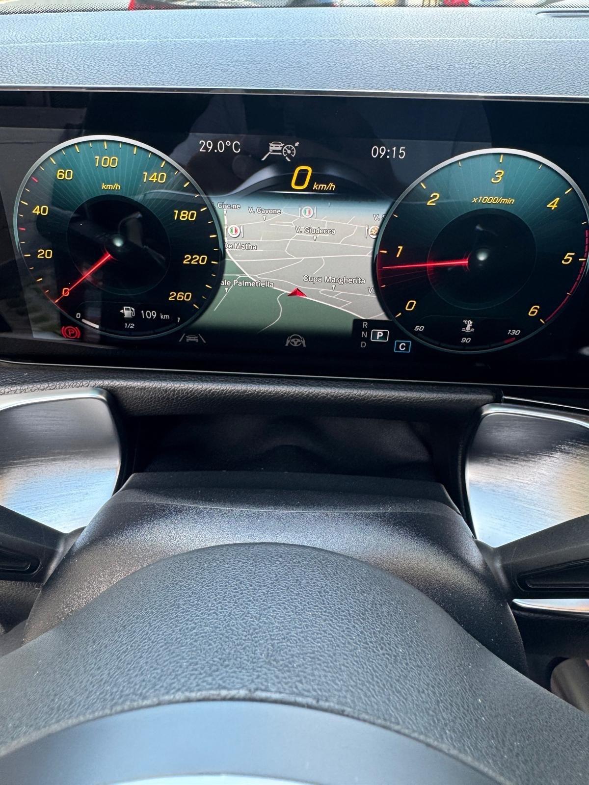 Mercedes-benz GLB 200 d Automatic Premium