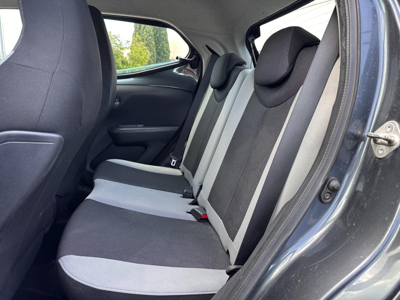 Toyota Aygo 1.0 69cv Euro 6 UNIPRO Garanzia 12m