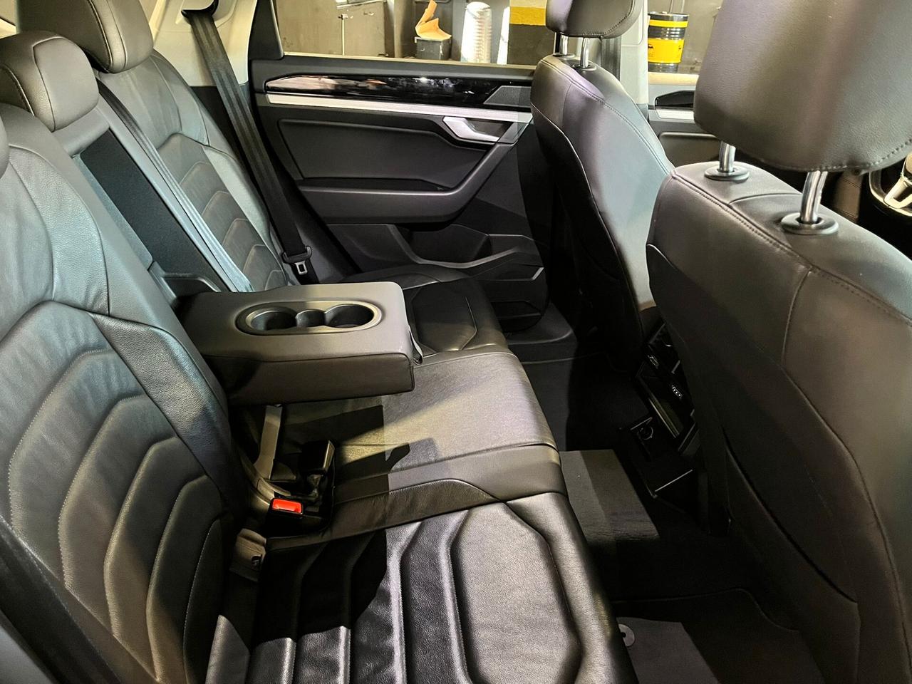 Volkswagen Touareg 3.0 V6 TDI SCR Style IVA ESPOSTA! NO SUPERBOLLO!