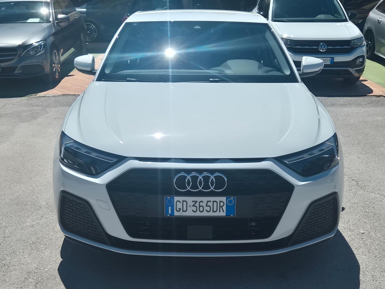 Audi A1 SPB 30 TFSI S tronic line edition