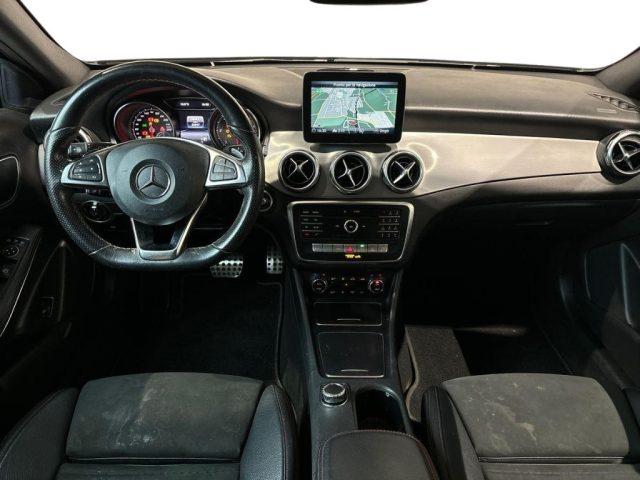 MERCEDES-BENZ GLA 200 d Auto 4Matic Premium Navi Tetto