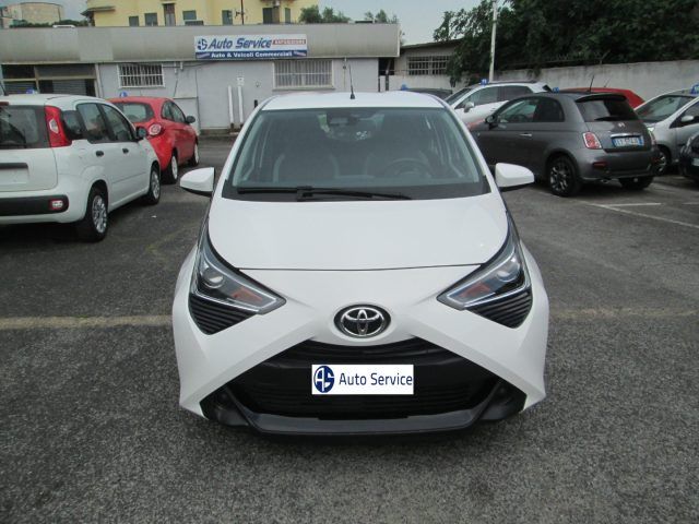 TOYOTA Aygo Connect 1.0 VVT-i 72 CV 5 porte x-clusiv