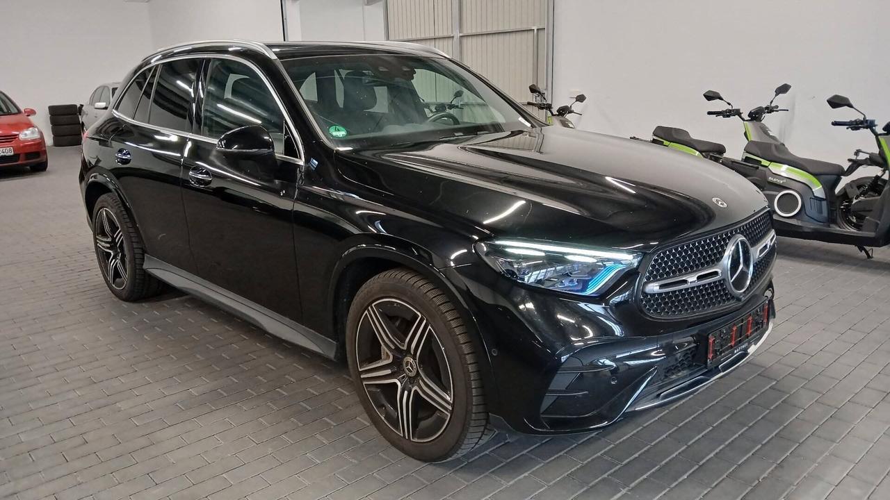 Mercedes-benz GLC 220 d 4Matic AMG Line Premium Plus TETTO / R20 / LED DIGITAL