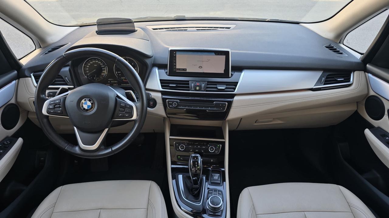 Bmw serie2 Active Tourer 220d Luxury aut. Xdrive 190cv PELLE LED