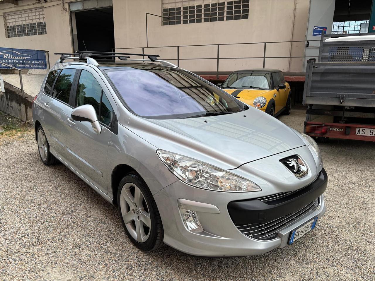 Peugeot 308 1.6 HDi 110CV SW Ciel Féline