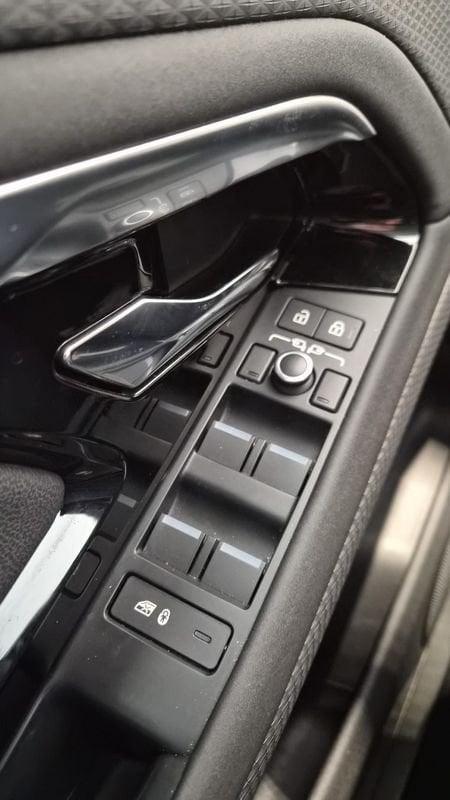 Land Rover Range Rover Evoque 1.5 P300e PHEV S AWD auto