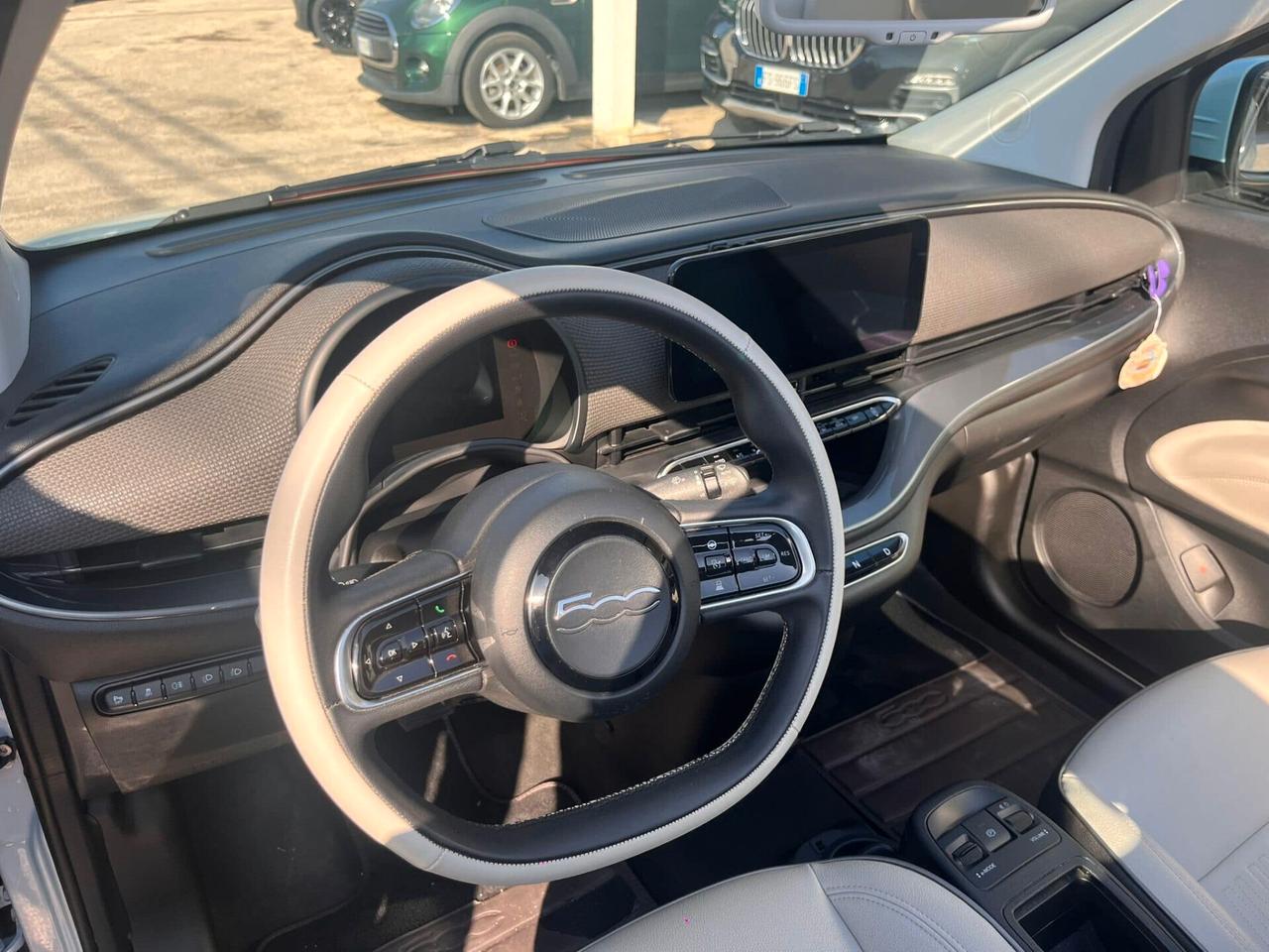 Fiat 500E Berlina 42 kWh La Prima Cabrio