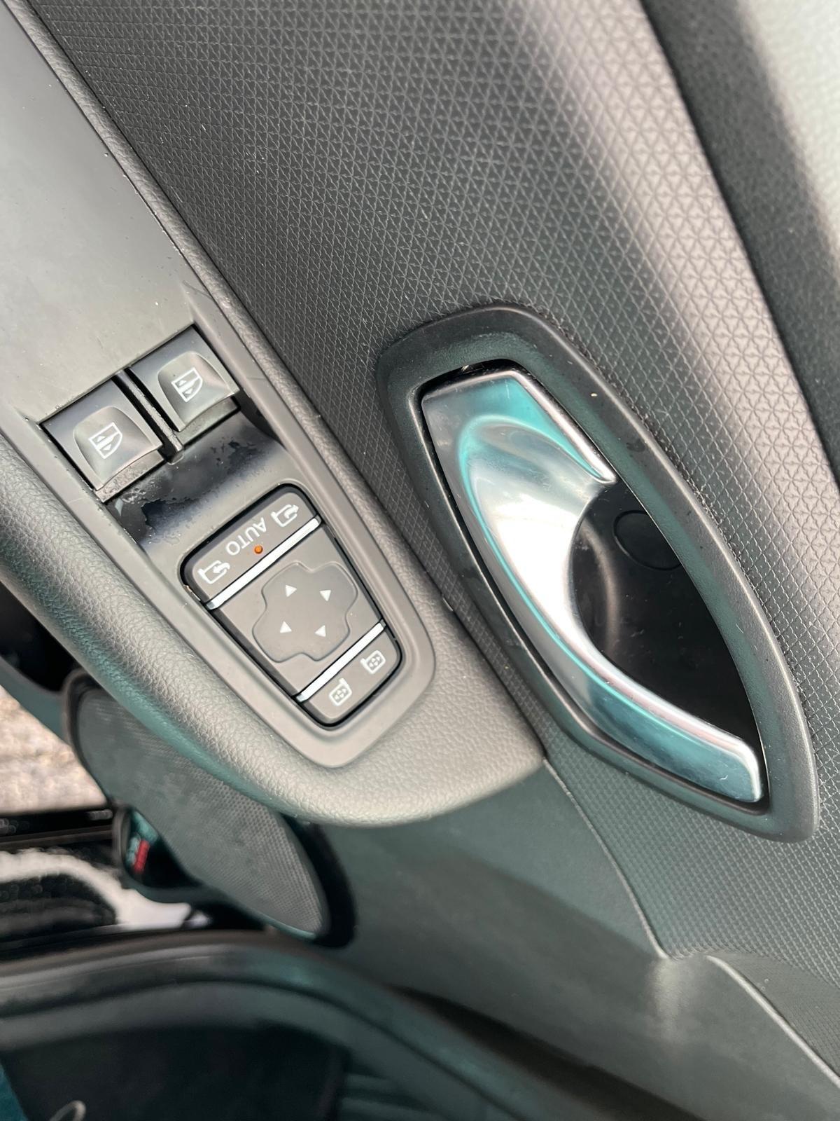 Renault clio 1.5 dci restayling 90 cv -full -2018