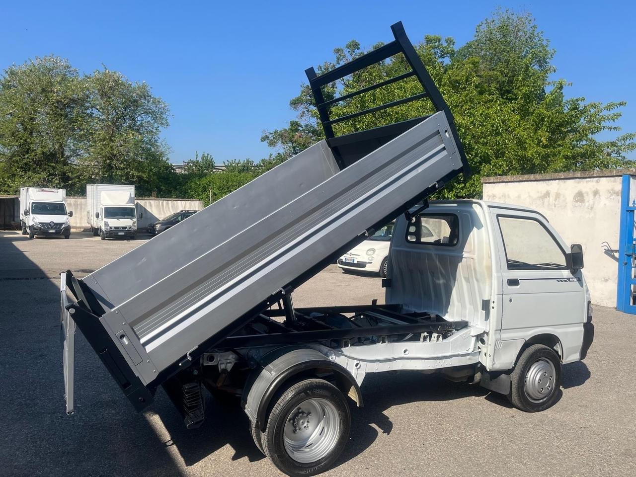 Piaggio porter cassone /ribalt. Maxxi-1.3 benz-2010