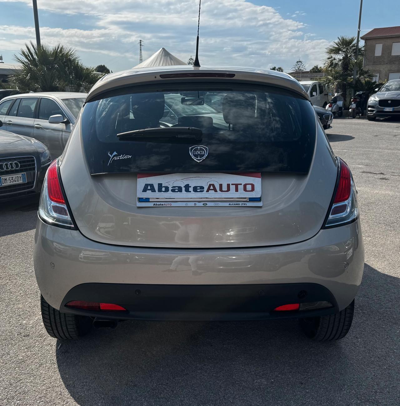 Lancia Ypsilon 1.3 MJT 16V 95 CV 5 porte S&S Gold