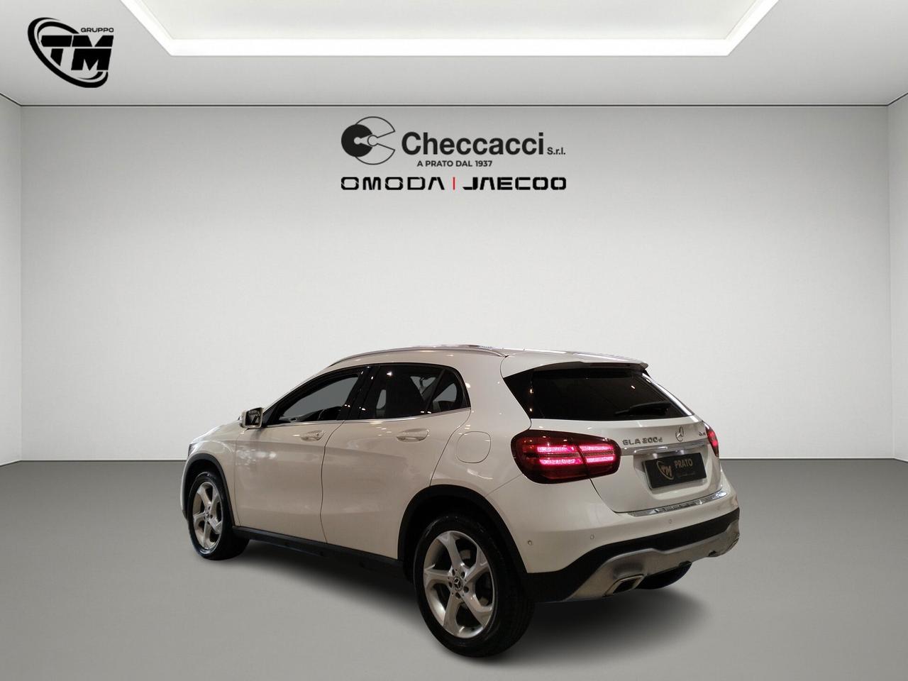 Mercedes-Benz GLA 200 d Premium 4matic auto