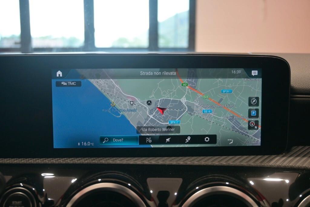 MERCEDES-BENZ CLA SHOOTING BRAKE 180D 115CV AUTOMATIC BUSINESS SOLUTION ( CRUISE - NAVI PREMIUM - PARK ASSIST - TELECAMERA POST. ) CC. 1.950
