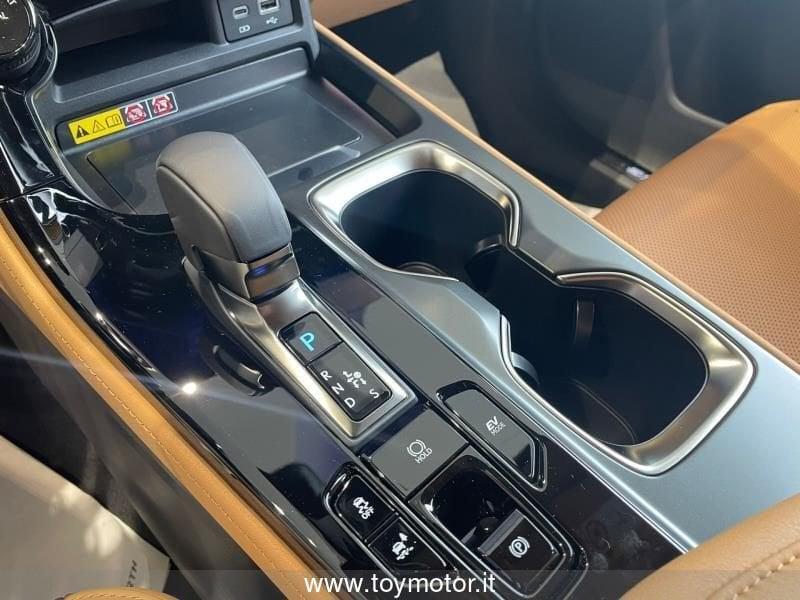 Lexus NX 2ª serie Hybrid 4WD Luxury