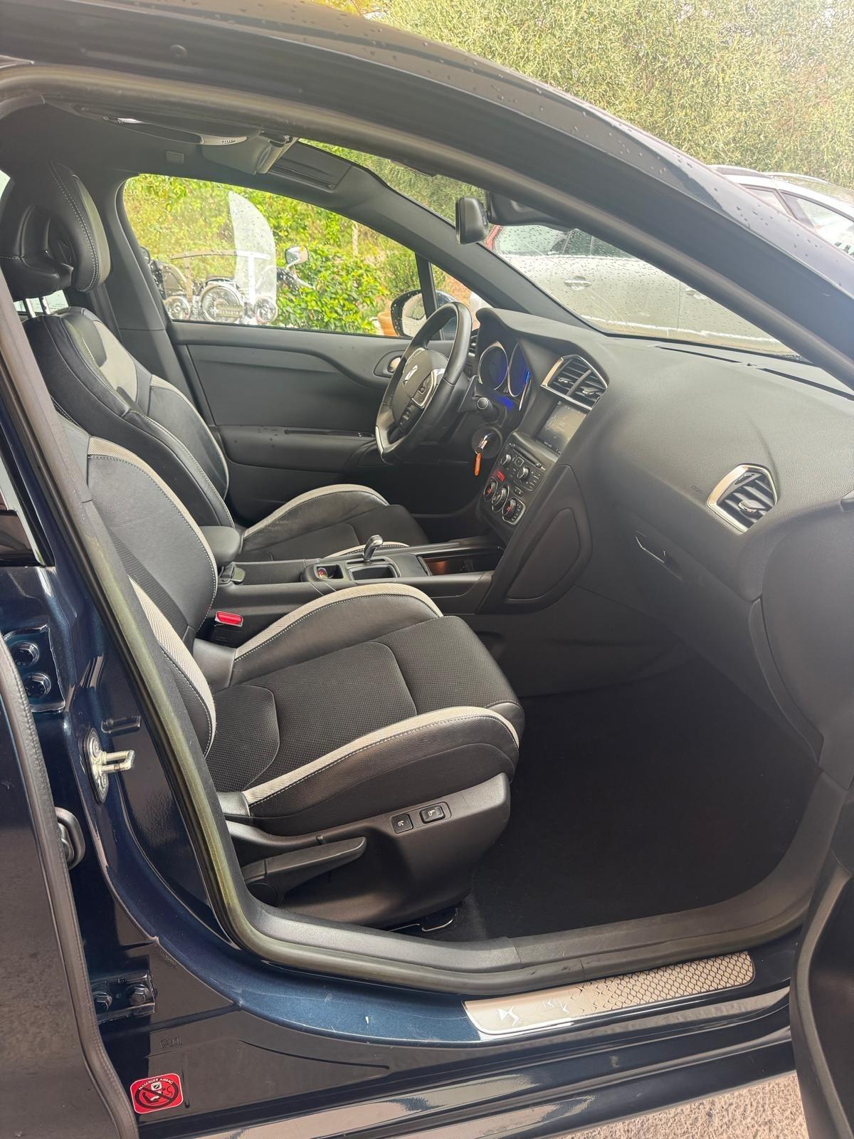 Citroen DS4 DS 4 1.6 e-HDi airdream Just Matt