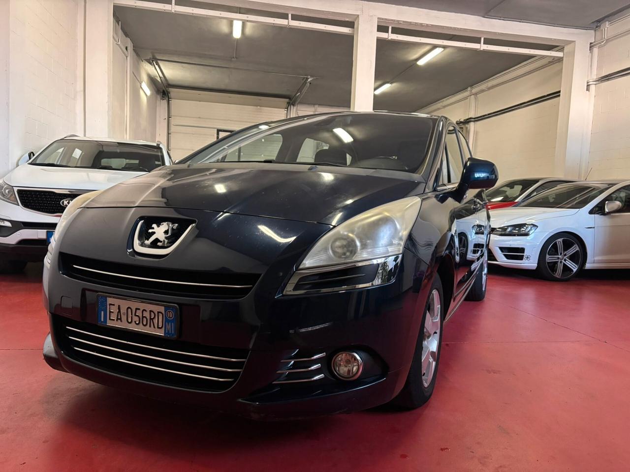 Peugeot 5008 1.6 HDi 110CV Business