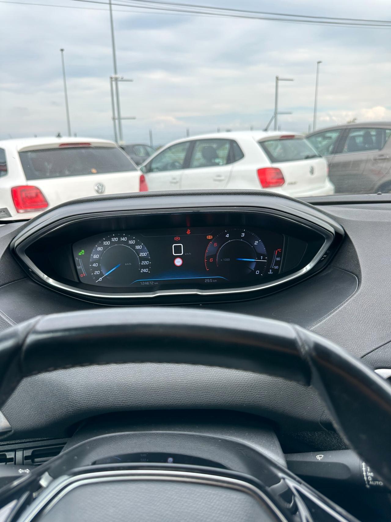 Peugeot 3008 BlueHDi 130 S&S Allure
