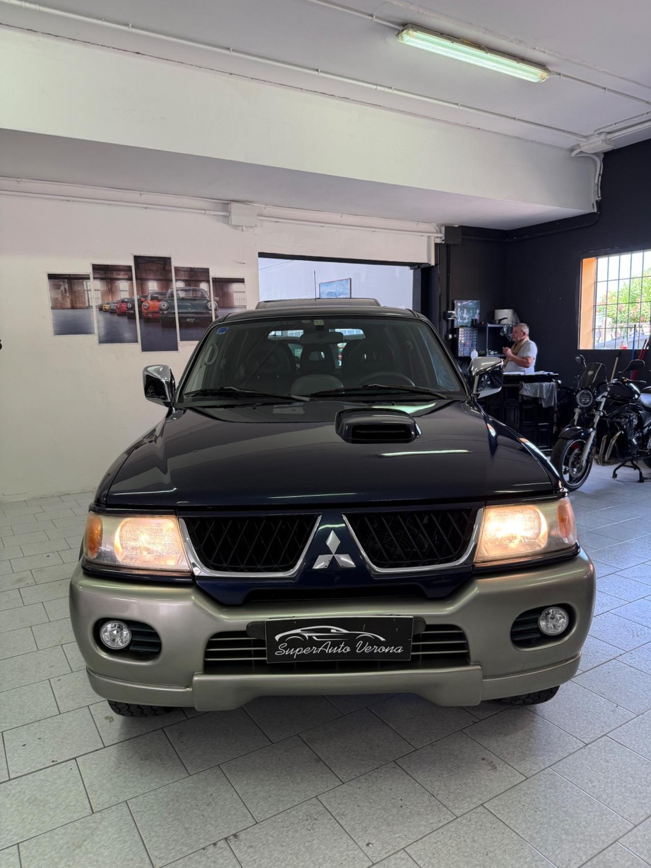 Mitsubishi Pajero Sport 2.5 TDI Instyle