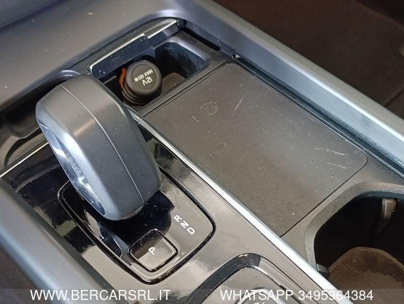 Volvo XC60 XC60 B4 (d) AWD automatico Essential