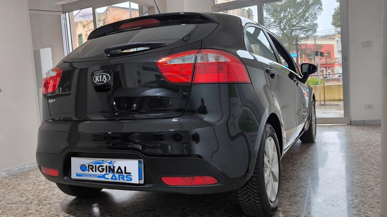 Kia Rio 1.2 CVVT 5p. Cool